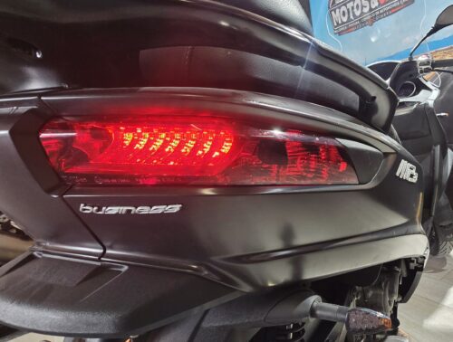 Piaggio MP3 500 LT SPORT CARTA DE CARRO - Image 4
