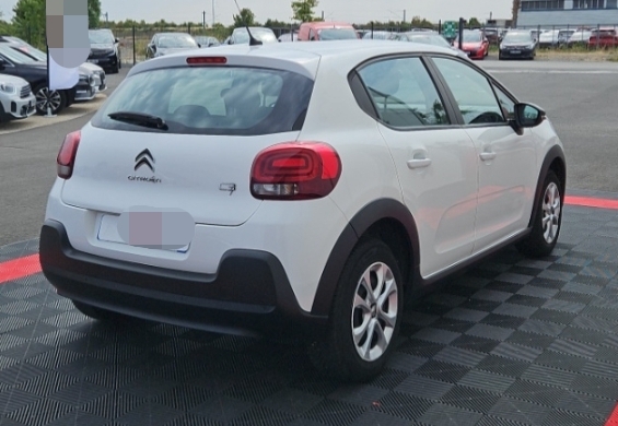 Citroën C3 1.2 PureTech Plus - Image 9