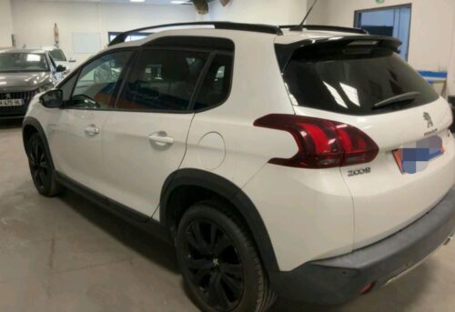 Peugeot 2008 1.2 PureTech GT Line - Image 15