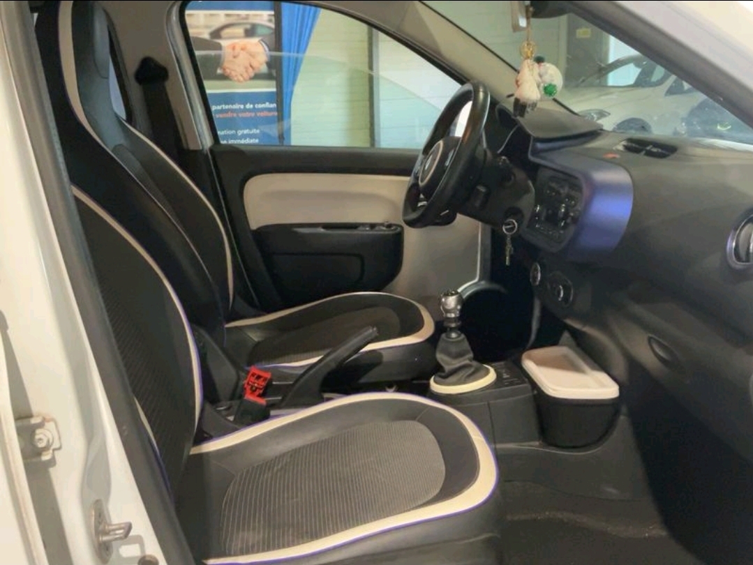 Renault Twingo ENERGY TCe 90 Cosmic - Image 7