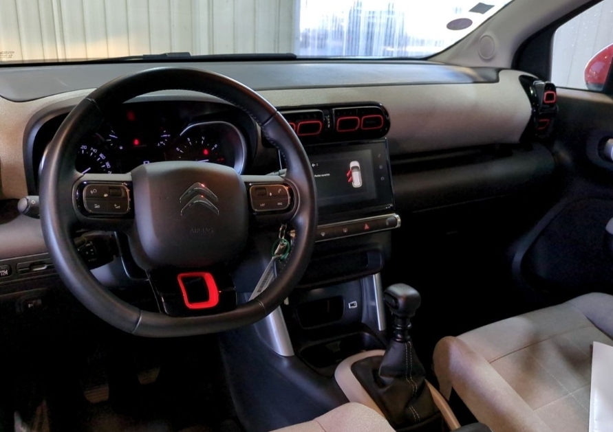 Citroën C3 Aircross 1.2 PureTech Shine Pack - Image 12