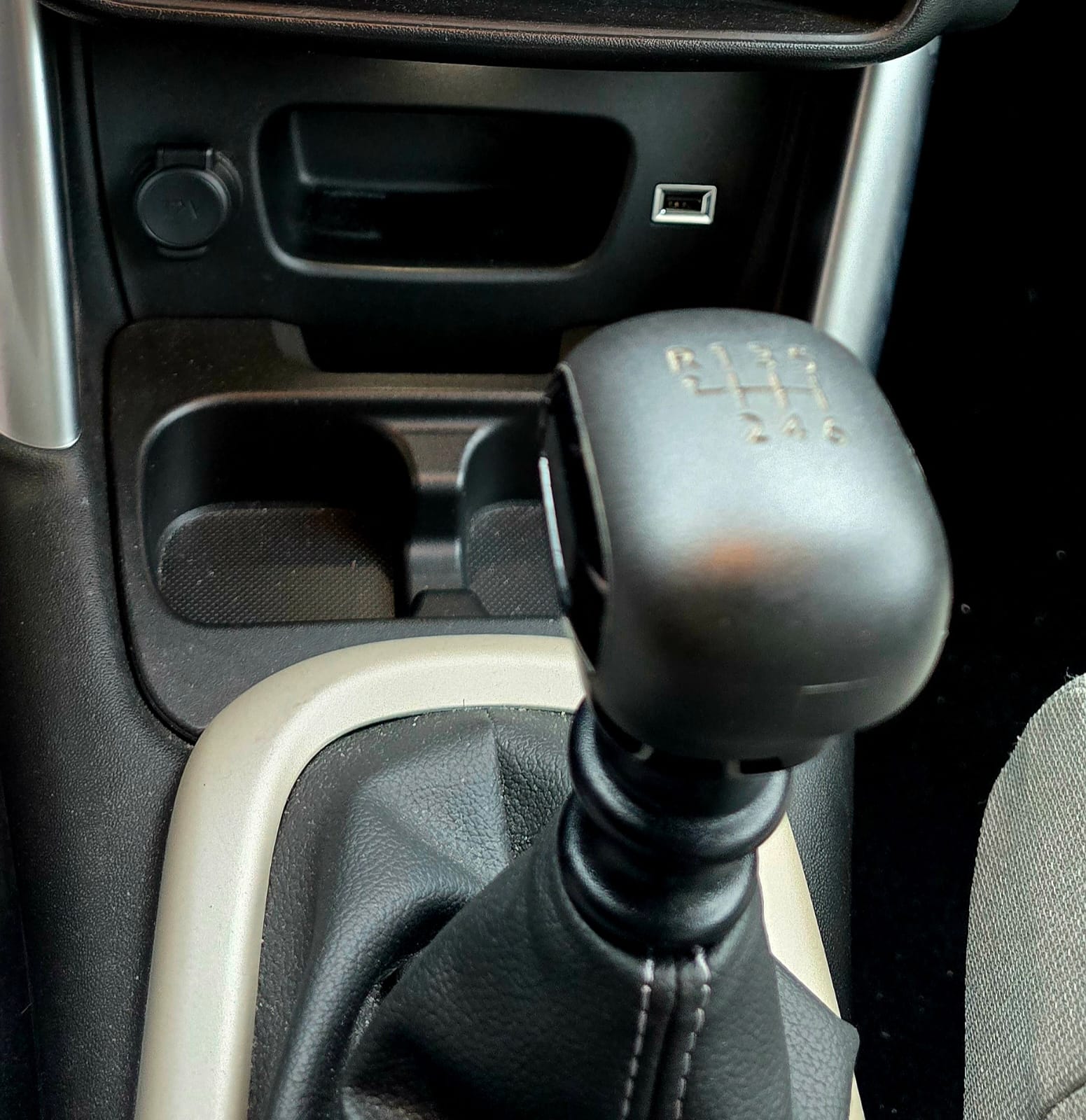 Citroën C3 Aircross 1.2 PureTech Shine Pack - Image 8